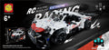 سيارة سباق بيضاء من مكعبات التركيب RC Extreme Racing مع ريموت